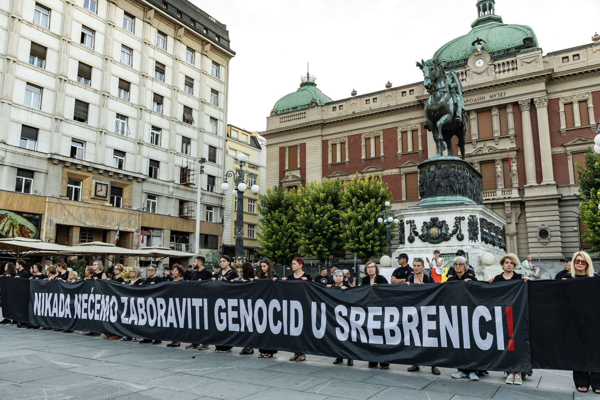 Nikada nećemo zaboraviti genocid u Srebrenici!
